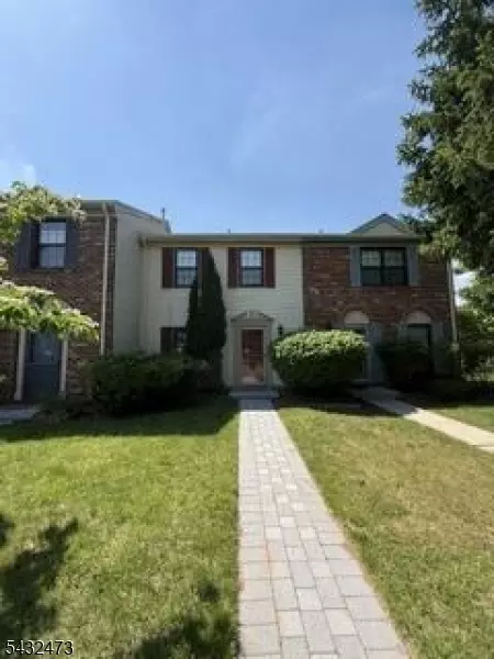 464 Harwick Ct, Piscataway, NJ 08854