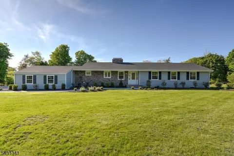 540 Blackpoint Rd, Hillsborough, NJ 08844