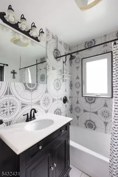 Bath - 1115 Central Ave, Plainfield, NJ 07060 photo 2 of 2