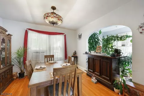 Dining - 1115 Central Ave, Plainfield, NJ 07060 photo 2 of 2