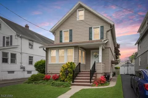 419 Oak St #2, Garwood Boro, NJ 07027