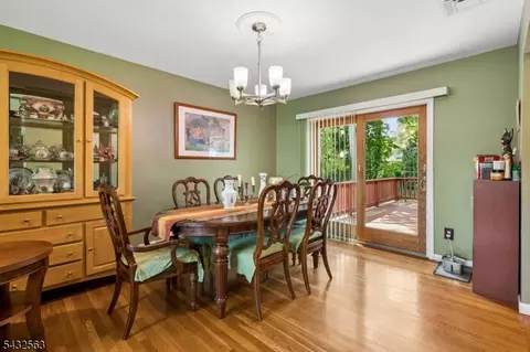 Dining - 112 Pitt Rd, Springfield, NJ 07081 photo 1 of 1