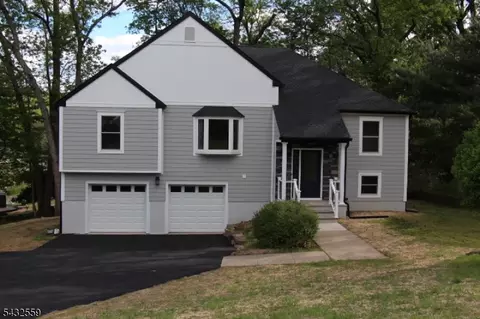 8 Sherwood Pl, Wharton, NJ 07885
