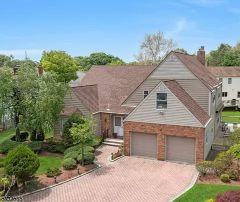 42-09 Cosgrove Ct, Fair Lawn, NJ 07410