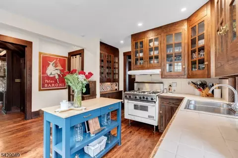 Kitchen - 497 Windemere Ave, Mount Arlington, NJ 07856 photo 2 of 2