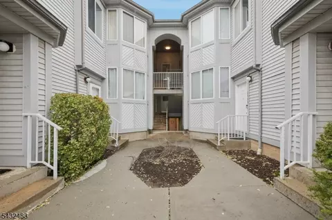 2902 Jesse Way #2902, Piscataway, NJ 08854