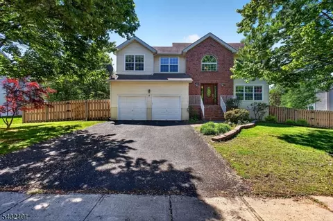 5 Campbell Rd, Hillsborough, NJ 08844