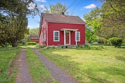 3225 Valley Rd, Basking Ridge, NJ 07920