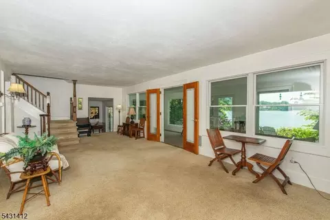 174 Pines Lake Dr E, Wayne, NJ 07470 photo 9