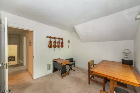 174 Pines Lake Dr E, Wayne, NJ 07470 photo 28