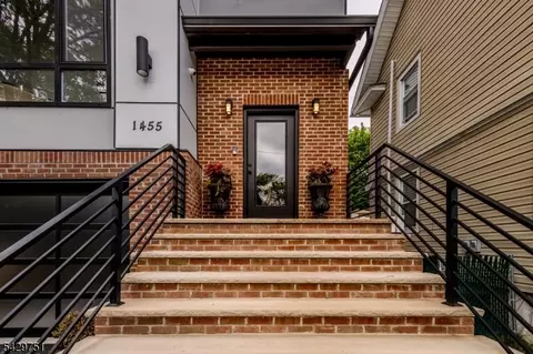 1455 Mccrea Pl, Plainfield, NJ 07062 photo 4