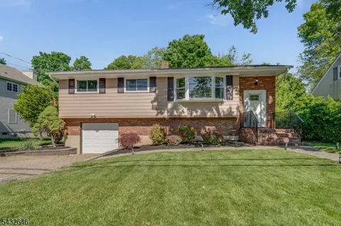 129 Chestnut St, Bridgewater, NJ 08807