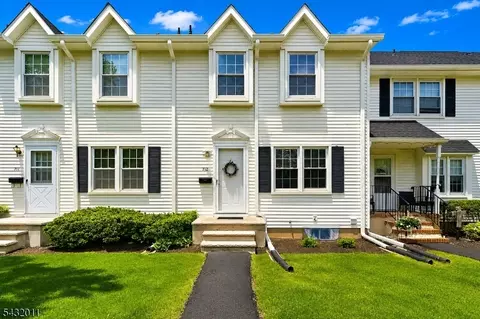 712 Marlborough Cmn, Hillsborough, NJ 08844