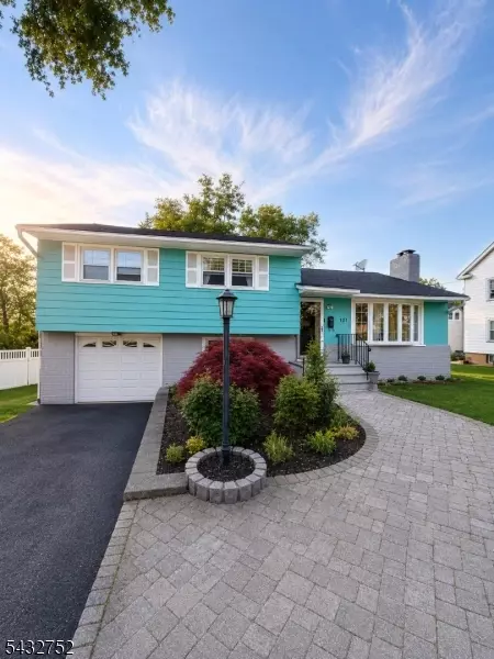121 Mountain Ave, North Plainfield, NJ 07060