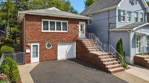 188 Kerrigan Blvd, Newark, NJ 07106