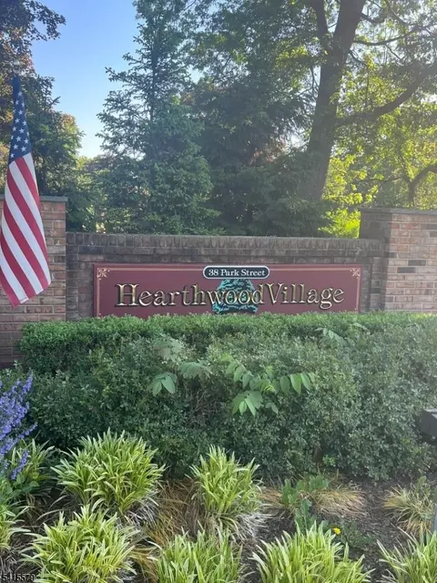 38 Park St #C, Florham Park, NJ 07932