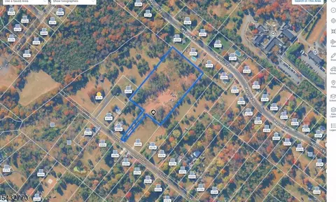 60 Gates Rd, Franklin Twp, NJ 08873