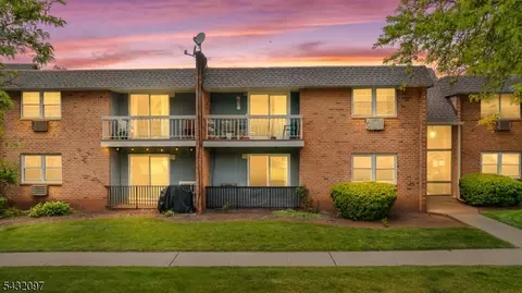 806 Eves Dr #3G, Hillsborough, NJ 08844