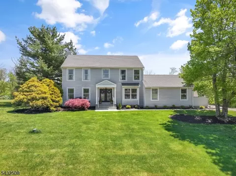 22 Lauren Ln, Sussex, NJ 07461