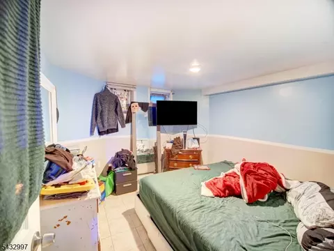 426 E 18th St, Paterson, NJ 07524 photo 21