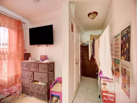 426 E 18th St, Paterson, NJ 07524 photo 14