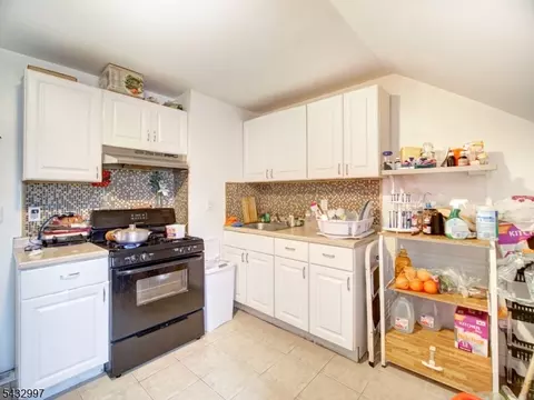 426 E 18th St, Paterson, NJ 07524 photo 18