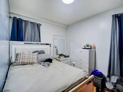 426 E 18th St, Paterson, NJ 07524 photo 11