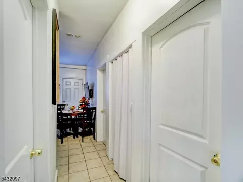 426 E 18th St, Paterson, NJ 07524 photo 8