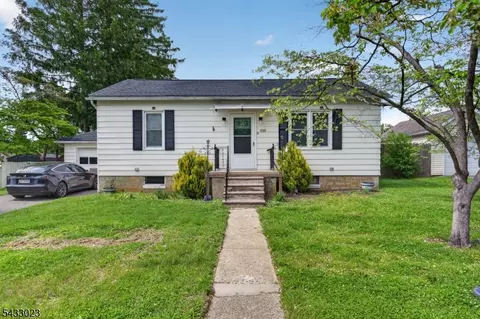 515 Lynda Rd, Phillipsburg, NJ 08865
