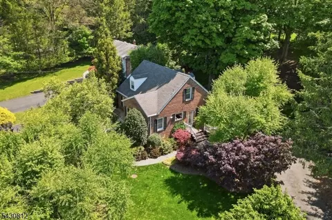 806 Ramapo Valley Rd, Oakland, NJ 07436