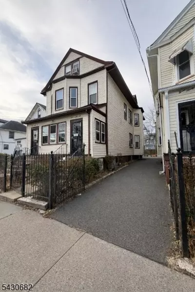 391 High St, City Of Orange, NJ 07050