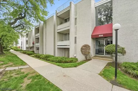 456 River Rd # D, Nutley, NJ 07110 photo 15