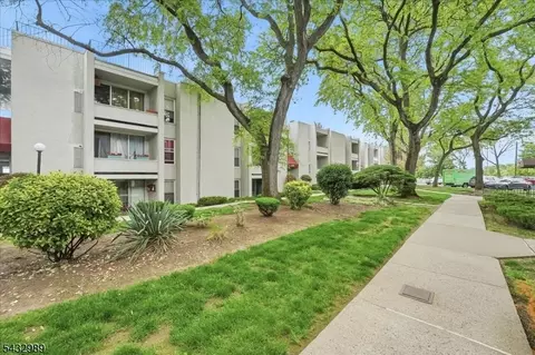 456 River Rd # D, Nutley, NJ 07110 photo 13