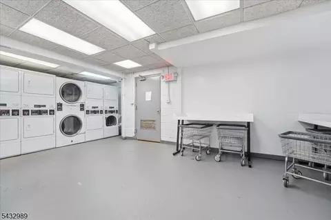 456 River Rd # D, Nutley, NJ 07110 photo 17