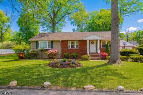 74 Armstrong Ave, Wayne, NJ 07470