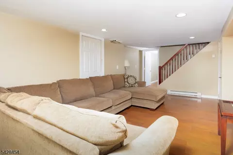 Living - 441 Blanchard Ter, Hackensack, NJ 07601 photo 3 of 3