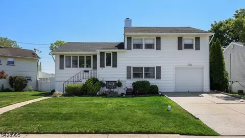 47 Miliken Rd, Colonia, NJ 07067