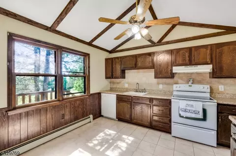 6 Struble Pl, Wantage, NJ 07461 photo 8