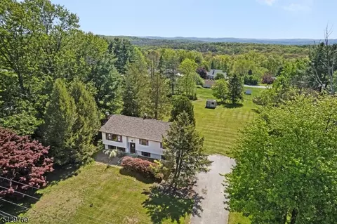 6 Struble Pl, Wantage, NJ 07461
