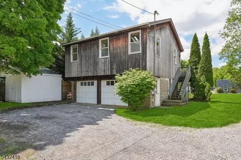 237 N Main St, Lambertville, NJ 08530