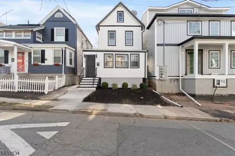 13 Orange Pl, Irvington, NJ 07111