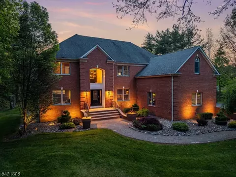 97 Union Rd, Frenchtown, NJ 08825