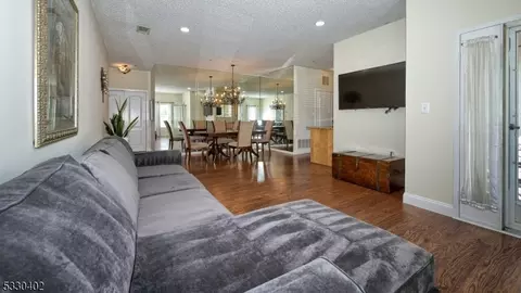 502 Brittany Dr #02, Wayne, NJ 07470 photo 8