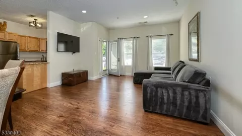 502 Brittany Dr #02, Wayne, NJ 07470 photo 6