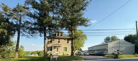 732 State Route 57, Stewartsville, NJ 08886
