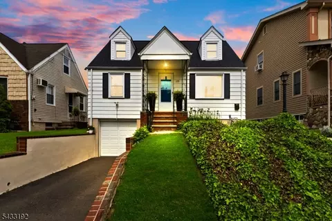 128 Livingston Rd, Linden, NJ 07036