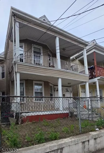 266 Madison St, Passaic, NJ 07055