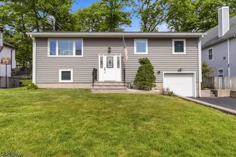 22 Ronald Ave, Rockaway, NJ 07866