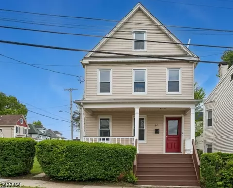 52 Central Ave, Dover, NJ 07801