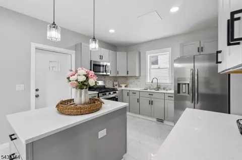 52 Central Ave, Dover, NJ 07801 photo 12